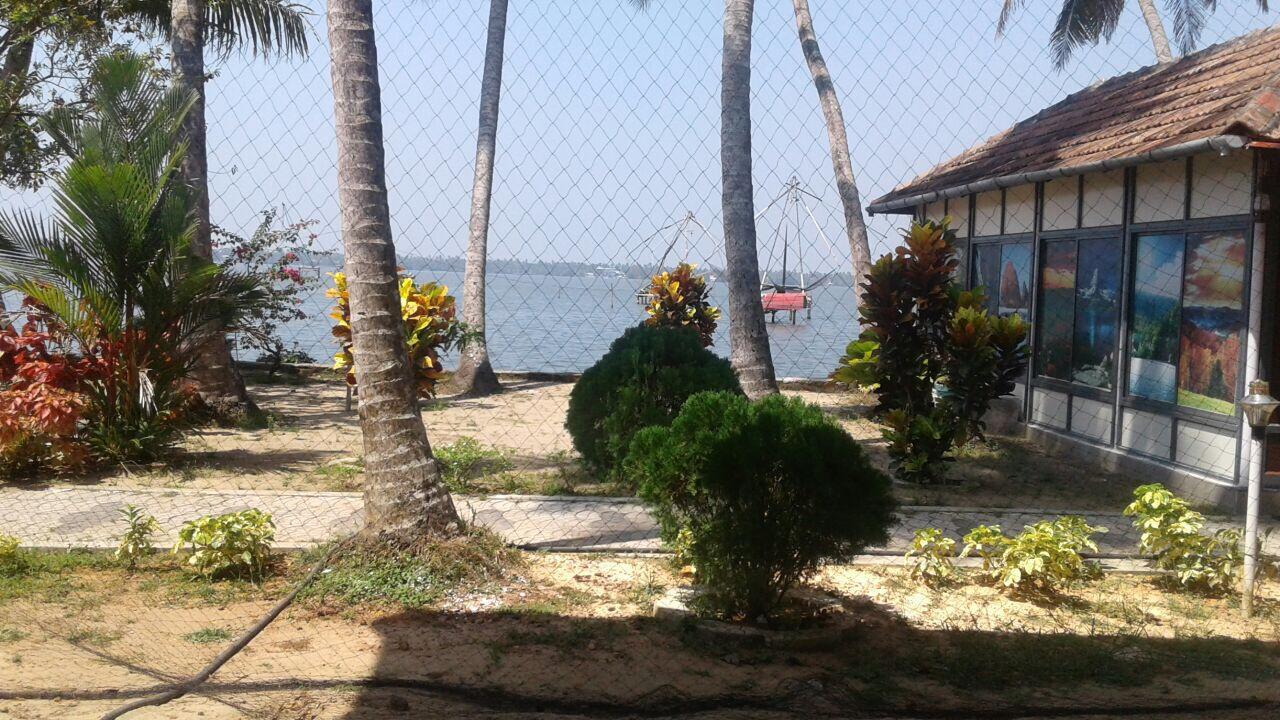 Kallanchery Retreat Kochi Exterior photo